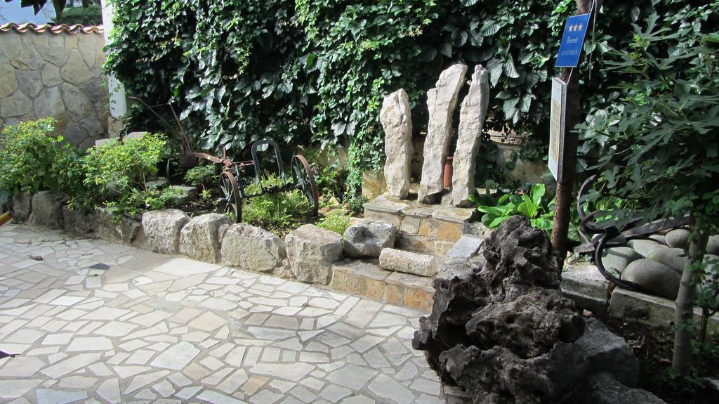 Dvor Maraca Bell Tower Apartments ทิสโน ภายนอก รูปภาพ